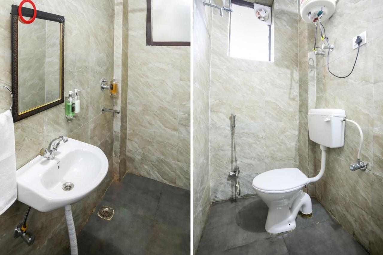 Oyo 79355 Collection O Hotel Adona Meenangadi ภายนอก รูปภาพ